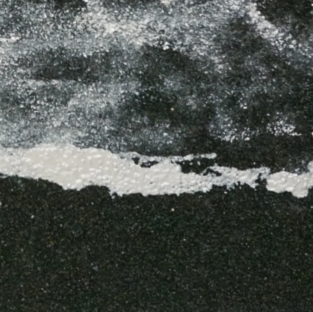 It dances dissolves and returns 4 - Image 2